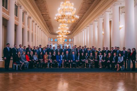 48 Мазаник ЕН в числе делегатов ассамблеи Таврический дворец, Санкт-Петербург, 2017 год